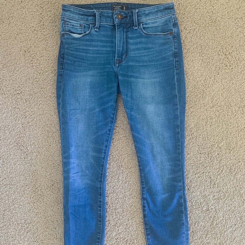 Abercrombie ankle jeans